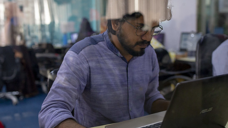 Training microentrepreneurs over Zoom