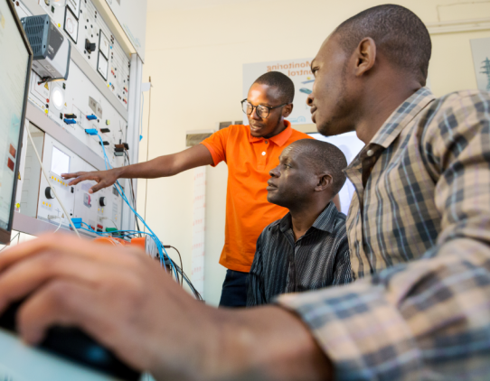 Engineers talking Engineers talking